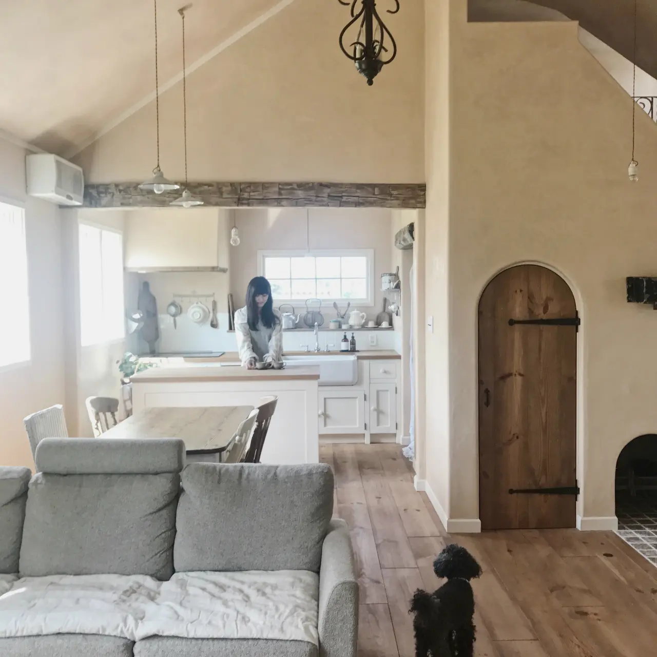 平屋,バリアフリー,大人かわいい,吹き抜け,ミニマム,家,暮らし,小さな,住み替え,建て替え,ペットと暮らす,二人だけ,天窓,写真,施工例,岡山