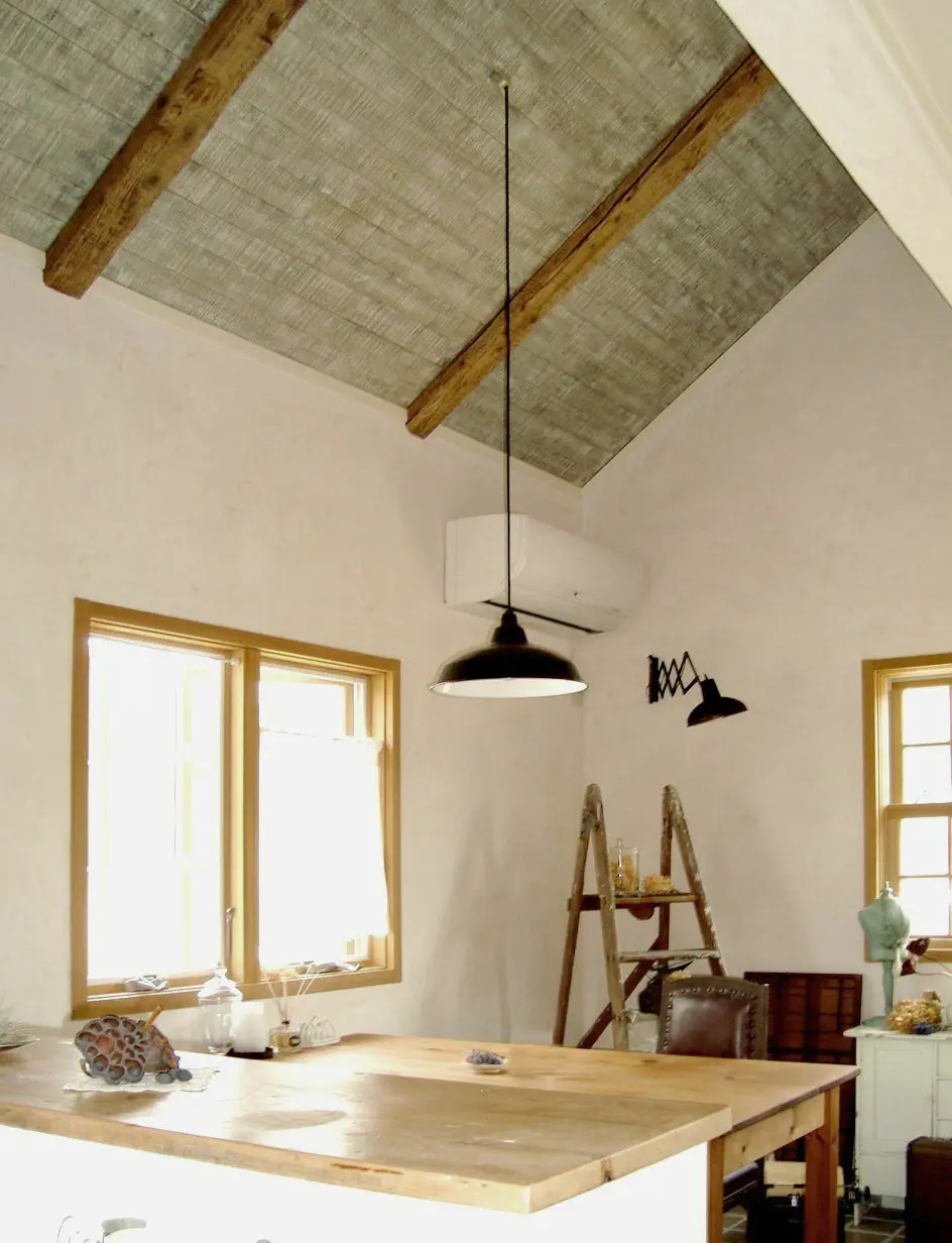 アンティーク,住宅,家,建材,雑貨,似合う家,フレンチシック,シャビーシック,ステンド,ドア,照明,古材,岡山