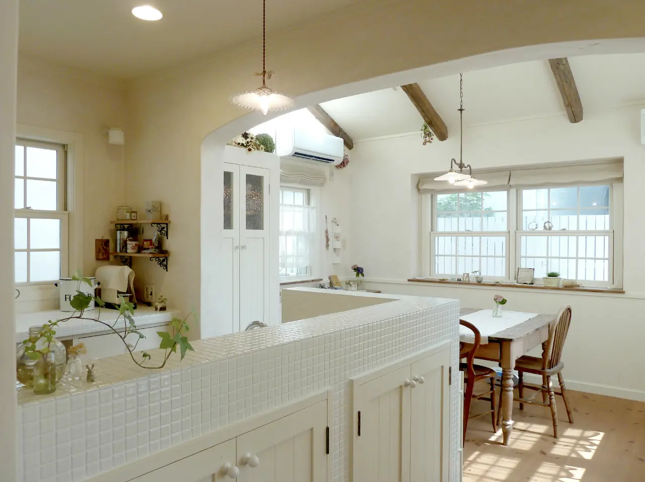 平屋,バリアフリー,大人かわいい,吹き抜け,ミニマム,家,暮らし,小さな,住み替え,建て替え,ペットと暮らす,二人だけ,天窓,写真,施工例,岡山