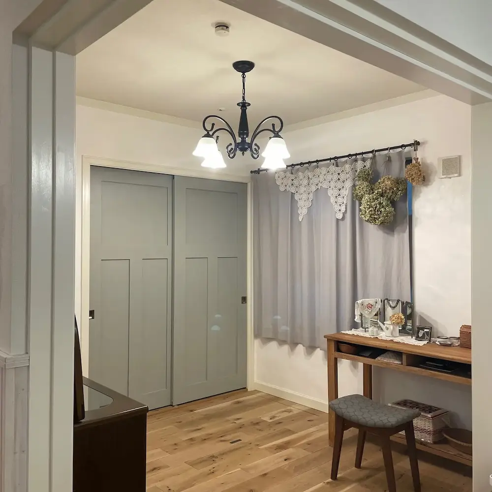 古材,梁,アンティーク,リフォーム,リノベーション,窓,ドア,照明,木,漆喰,石,自然素材,岡山