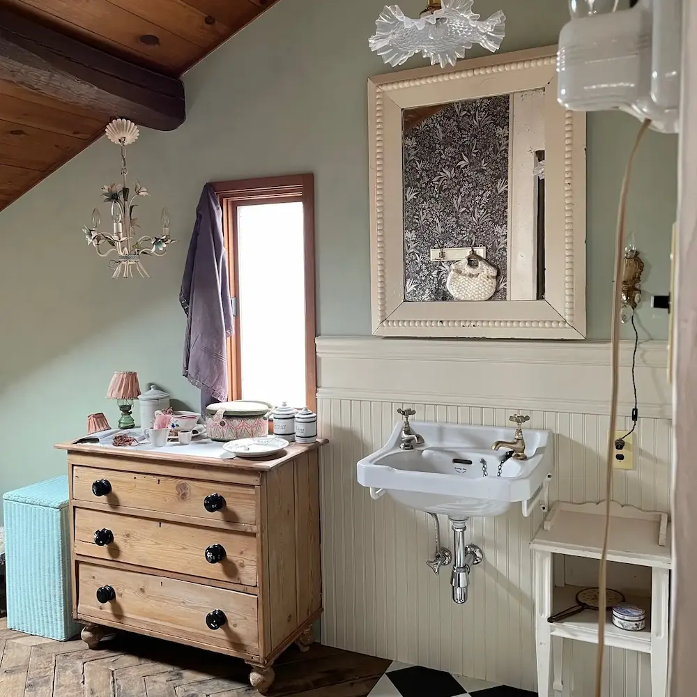 古材,梁,アンティーク,リフォーム,リノベーション,窓,ドア,照明,木,漆喰,石,自然素材,岡山