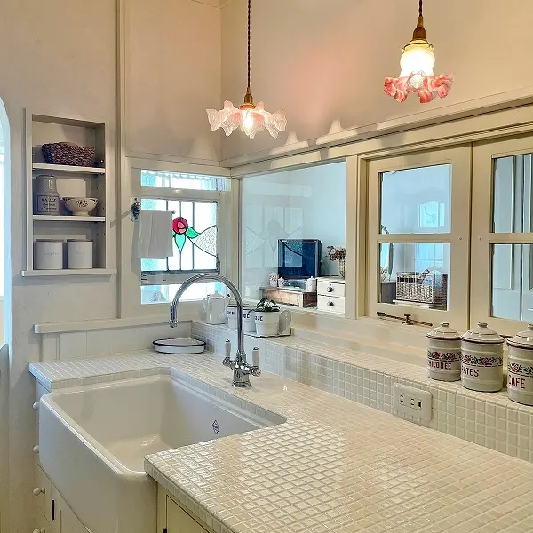 古材,梁,アンティーク,リフォーム,リノベーション,窓,ドア,照明,木,漆喰,石,自然素材,岡山