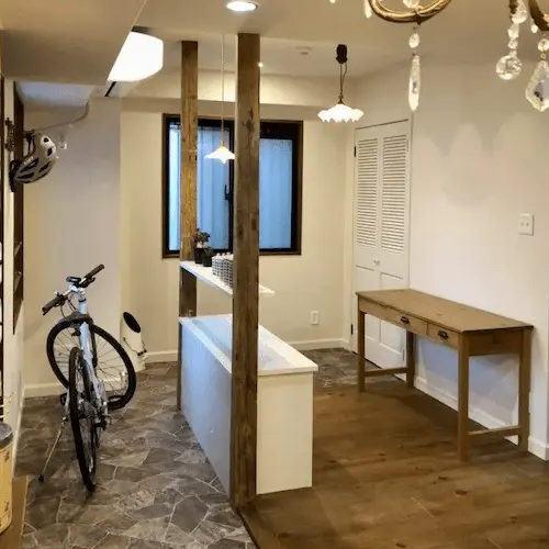 古材,梁,アンティーク,リフォーム,リノベーション,窓,ドア,照明,木,漆喰,石,自然素材,岡山